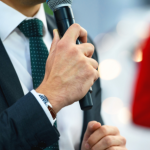 Bruno Garcia Redondo revela como o storytelling na oratória transforma discursos em experiências marcantes e envolventes.