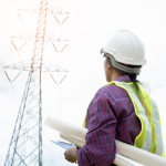 Eficiência é lucro quando projetos elétricos são bem feitos e transformam indústrias com segurança e otimização, diz Matheus Vinicius Voigt.